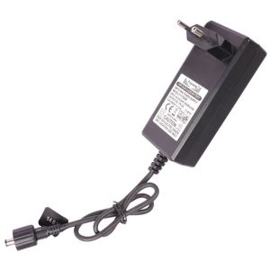 230V-EU laturi 14,8V akuille